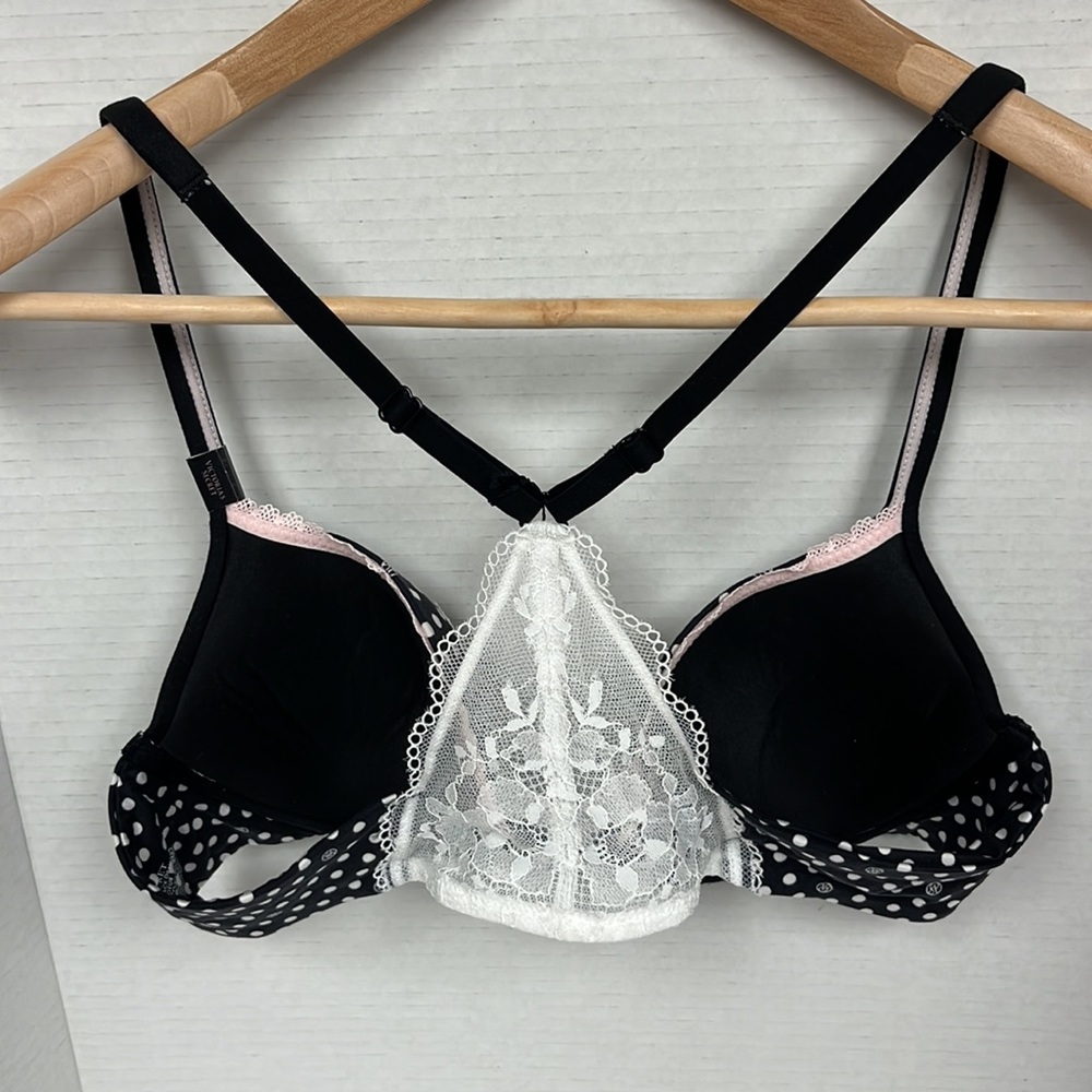 Victoria’s Secret Body By Victoria 36B lined demi racer back lace bra.  NWT - Picture 2 of 3